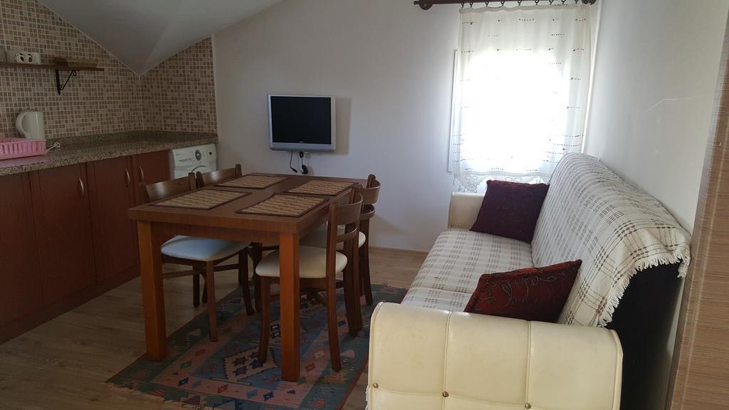 פאטהיה Burak Apart Hotel מראה חיצוני תמונה