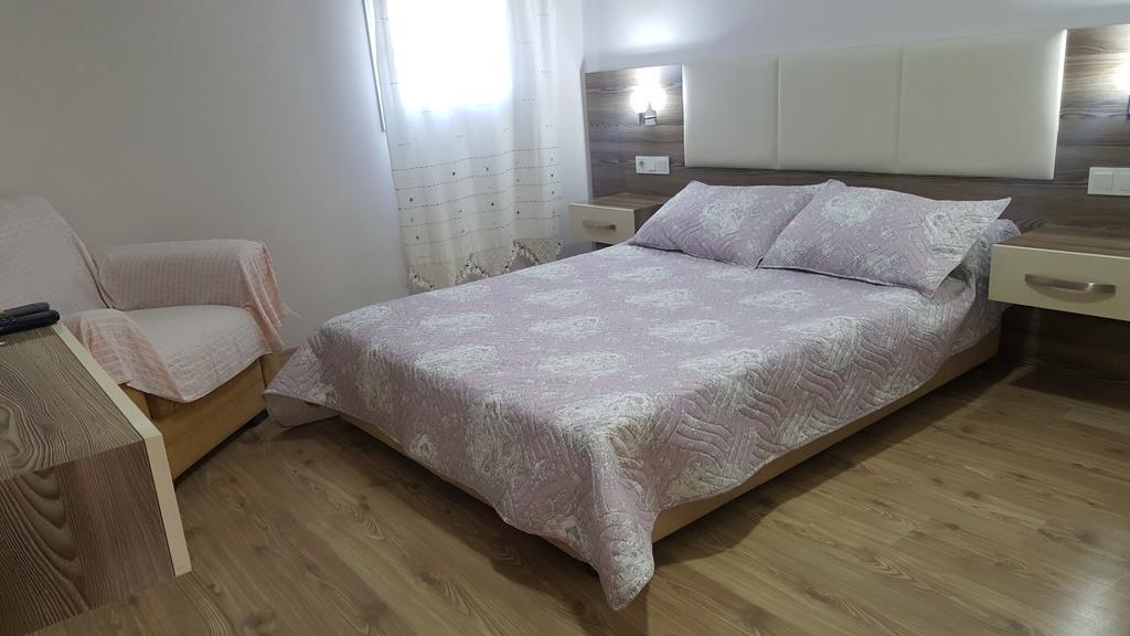 פאטהיה Burak Apart Hotel מראה חיצוני תמונה