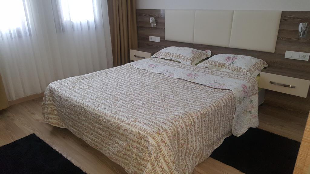 פאטהיה Burak Apart Hotel מראה חיצוני תמונה